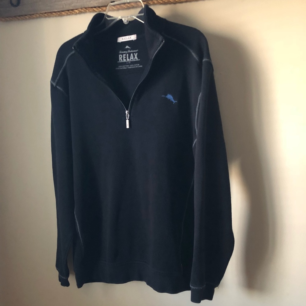 Men’s Tommy Bahama Pullover. Size Large